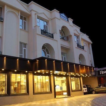 Hotel Maharaja Katra  Exteriér fotografie